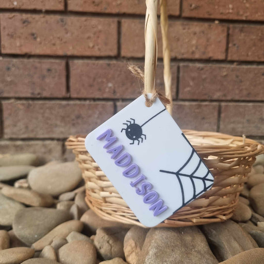 Spider name tag